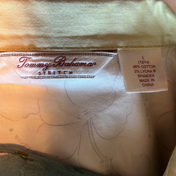 Tommy Bahama outfit, skirt, T-shirt, and jacket - Picture 9 of 9